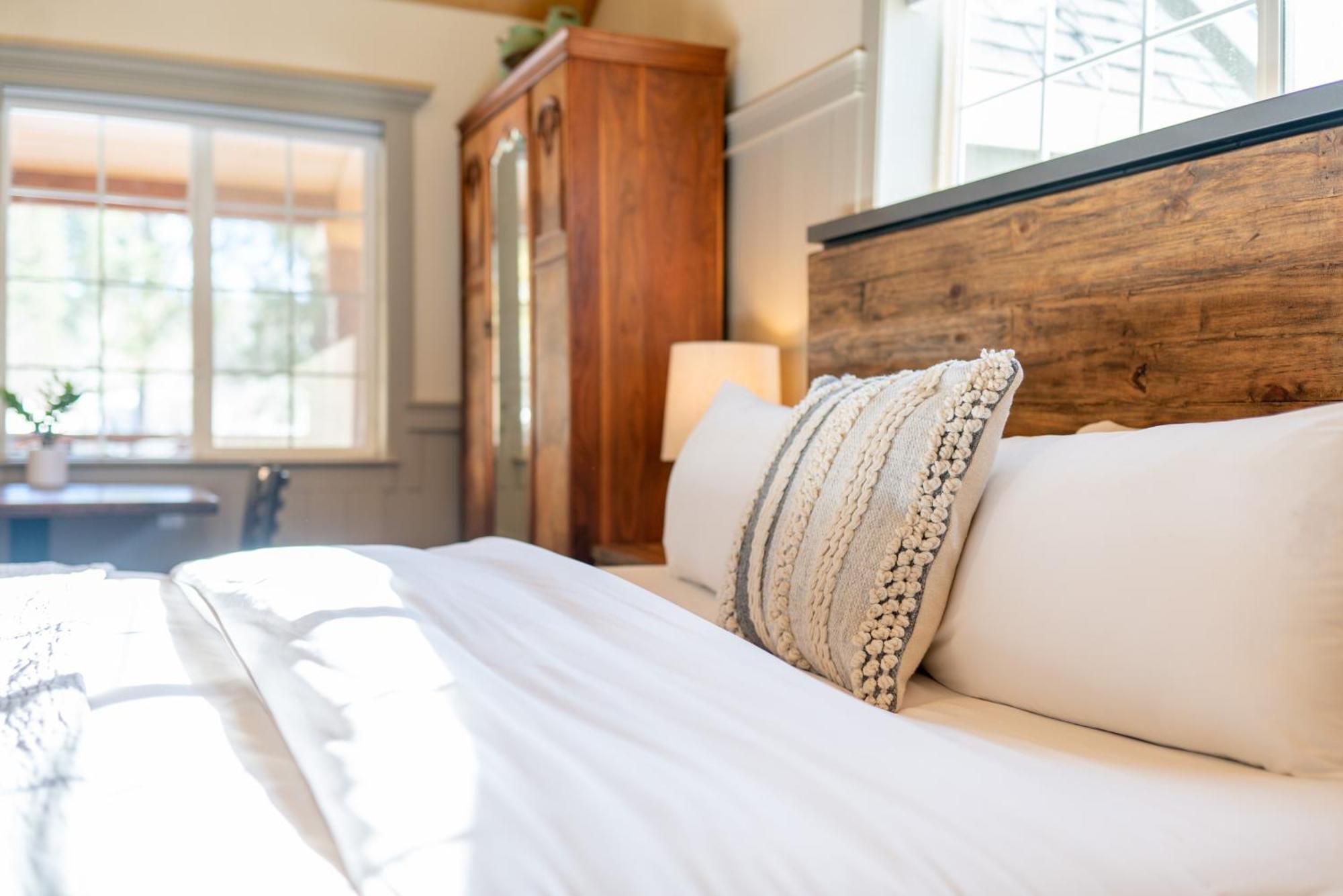 Shasta View Lodge McCloud Bagian luar foto