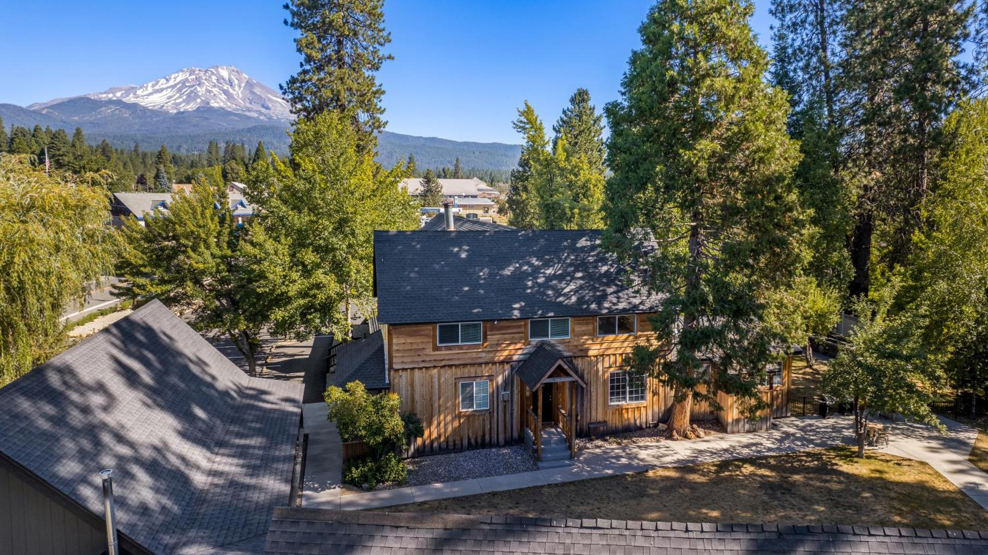 Shasta View Lodge McCloud Bagian luar foto
