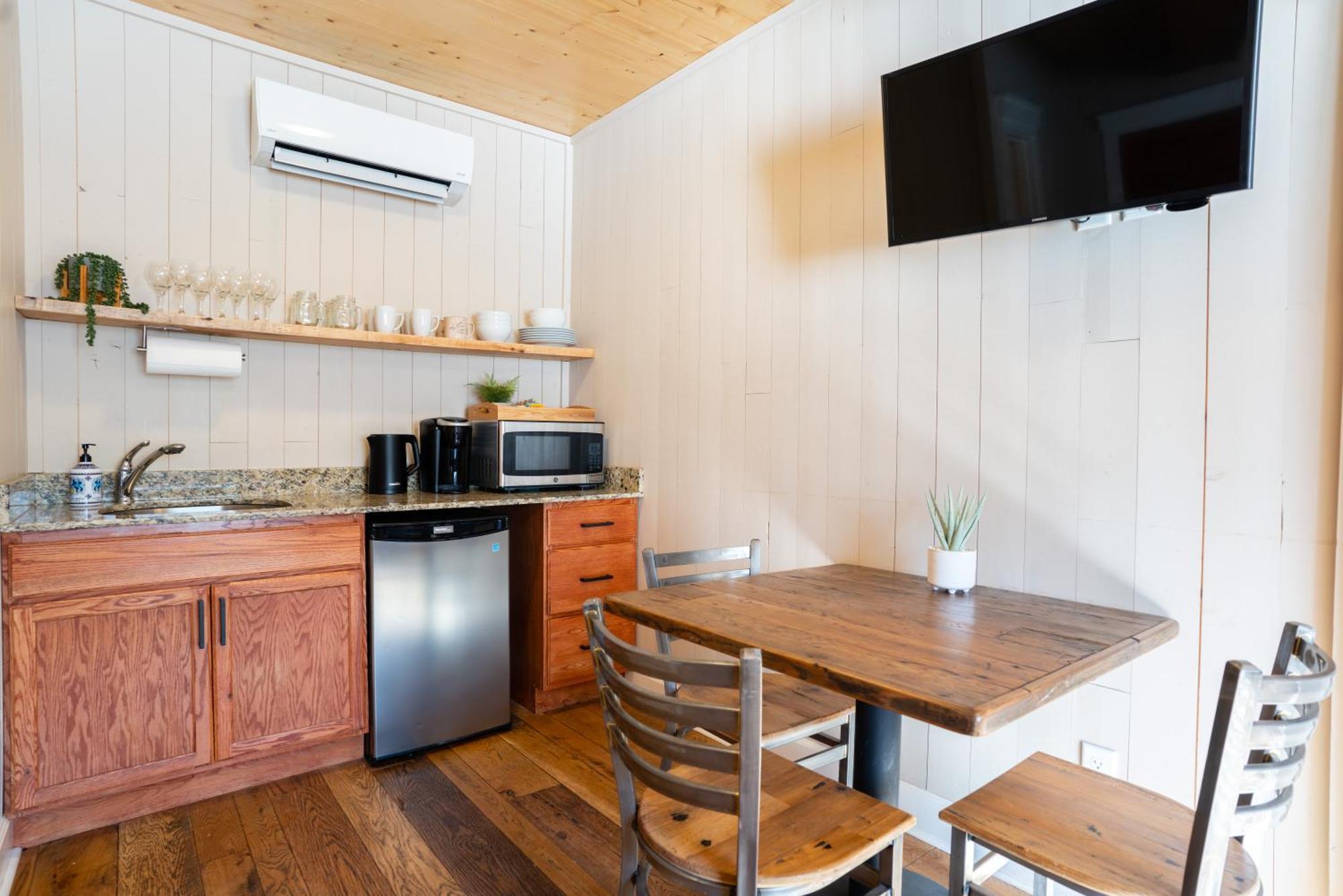 Shasta View Lodge McCloud Bagian luar foto