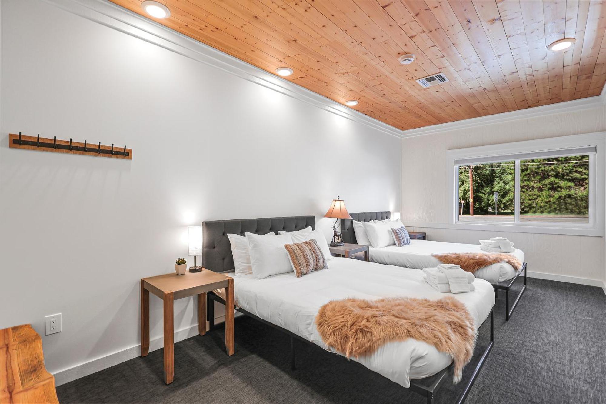 Shasta View Lodge McCloud Bagian luar foto