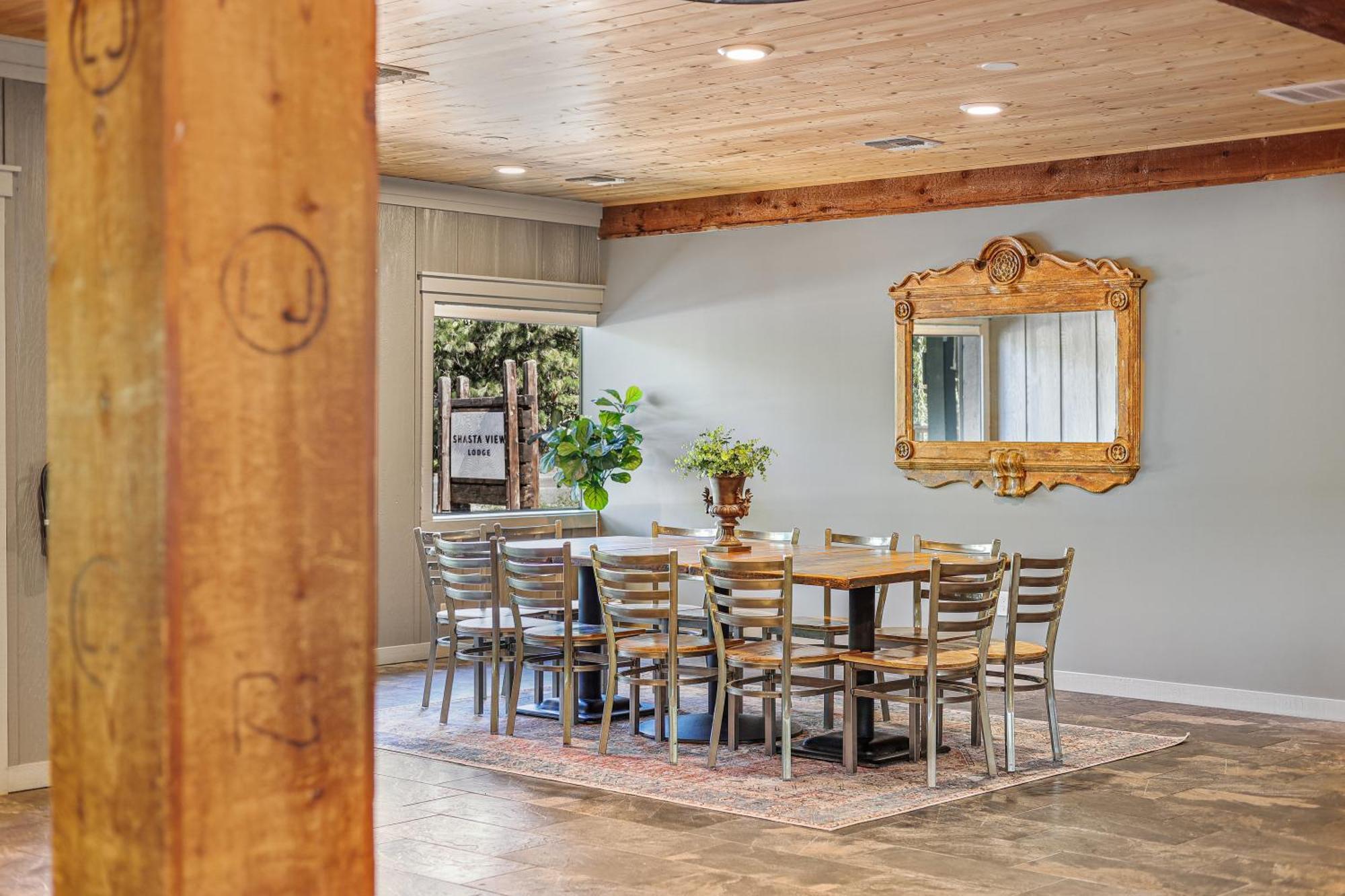 Shasta View Lodge McCloud Bagian luar foto