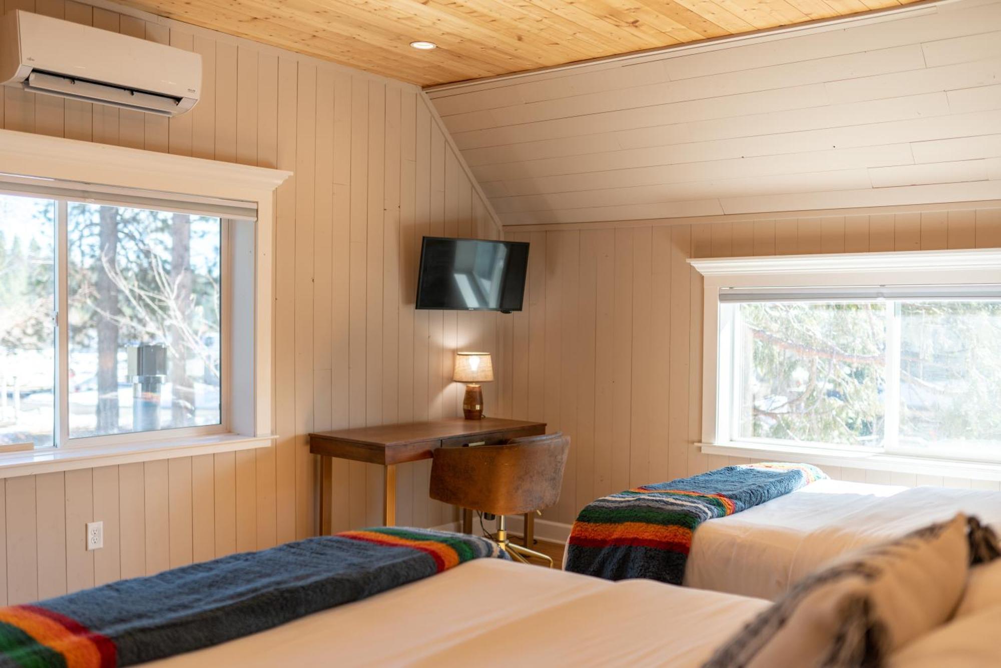 Shasta View Lodge McCloud Bagian luar foto